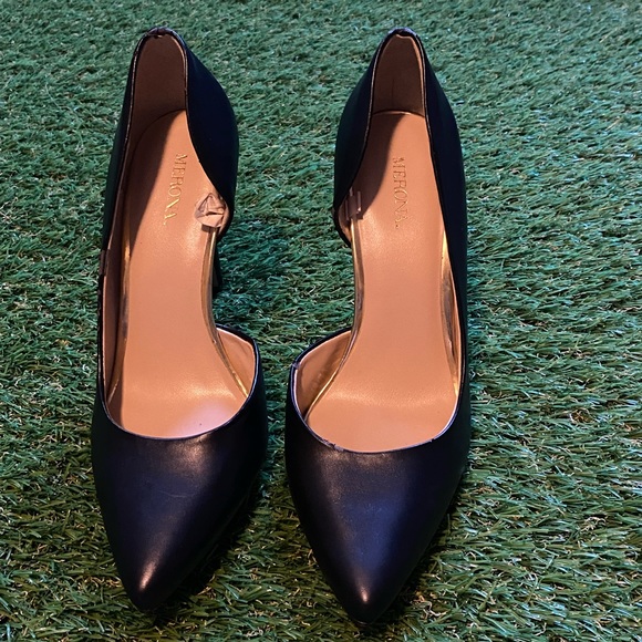 Black Heels Pointed Toe Size 8 - Picture 6 of 6